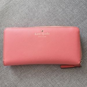 Kate Spade ♠️ Zip-Around Wallet
